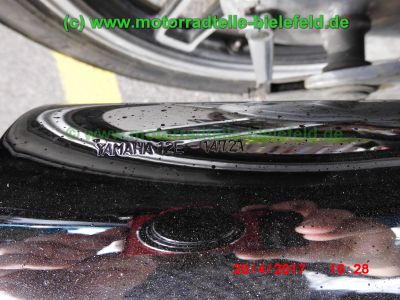 Yamaha_XS400_DOHC_12E_YICS_TWIN_blau_original_Auspuff_12E-14711_und_14721_nur_20500km-48.jpg