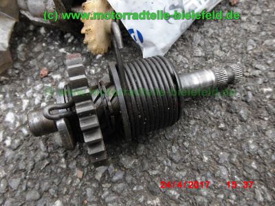 Yamaha_RD200MX_1E8_Teile_Ersatzteile_spare-parts_repuestos_ricambi_-_wie_CS_RX_DT_RD_RS_50_80_100_125_200_M_MX_2R6_1E7_2R7_5G1_12N_1Y8_CS3_CS5-381.jpg