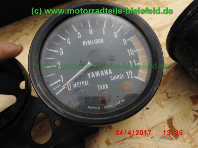 Yamaha_RD200MX_1E8_Teile_Ersatzteile_spare-parts_repuestos_ricambi_-_wie_CS_RX_DT_RD_RS_50_80_100_125_200_M_MX_2R6_1E7_2R7_5G1_12N_1Y8_CS3_CS5-119.jpg