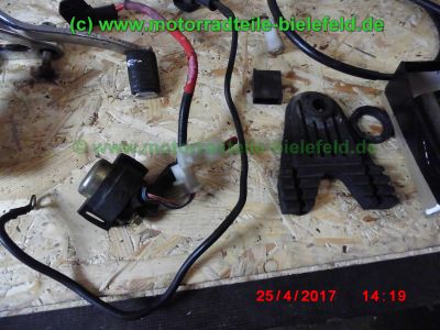 Yamaha_XV535_Virago_gruen_AME-Chopper_-_Teile_Ersatzteile_spares_parts_wie_XV_125_250_750_1100-199.jpg