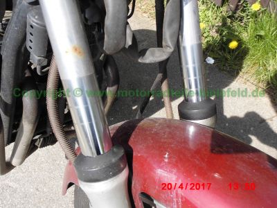 Yamaha_XJ650_4K0_weinrot_JAMA_Sport-Auspuff_4-1_4in1_Marshall_Deeptone_–_wie_XJ550_4V8_XJ700_Maxim_XJ750_Seca_11M-11.jpg