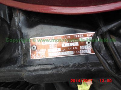 Yamaha_XJ650_4K0_weinrot_JAMA_Sport-Auspuff_4-1_4in1_Marshall_Deeptone_–_wie_XJ550_4V8_XJ700_Maxim_XJ750_Seca_11M-15.jpg