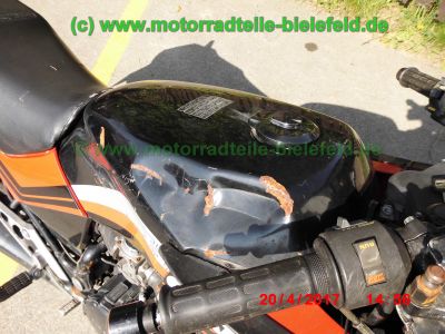 Honda_CBX750F_RC17_rot-schwarz_Sturz_-_original_Auspuff_HMMJOE_Motor_Vergaser_Anlasser-37.jpg