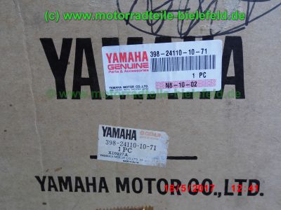 Yamaha_AS3_CS3_CS5_RD125_RD200_RD250_2x_original_NOS_Tank_reservoir_398-24110_39824110-2.jpg