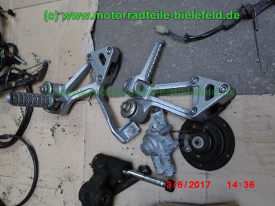 Kawasaki_GPX600R_ZX600_A_B_C_eile_Ersatzteile_parts_spares_spare-parts_ricambi_repuestos_wie_GPZ600R_GPX750R-36.jpg