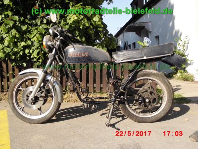 Suzuki_GS550E_4-Zylinder_Oldtimer_original_Auspuff_DGM32575S_Mikuni_Kogyo_Vergaser_Motor_Teile_Ersatzteile_parts_spares_spare-parts_ricambi_repuestos_wie_GS550D_GS750E-73.jpg