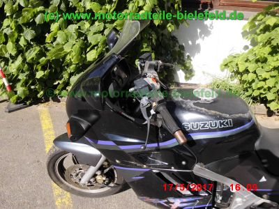 Suzuki_GSX1100F_GV72C_Karl_1127ccm_Motor_V708_Original-Zustand_GIVI_Topcase-Traeger_Teile_Ersatzteile_parts_spares_spare-parts_ricambi_repuestos_wie_GSX750F_GR78A-51.jpg