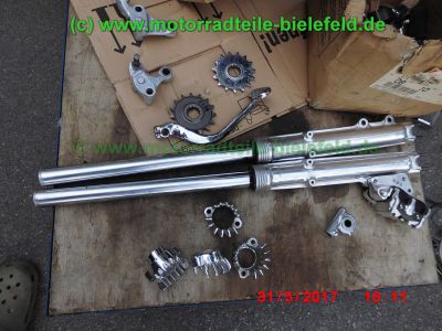 Honda_CB750KZ_RC01_Cafe-Racer_Alu-Tank_Tuning_Chrom_Edelstahl_polierte_Bauteile_KONI-Federbeine_Teile_Ersatzteile_parts_spares_spare-parts_wie_CB_750_900_F_C_Boldor_RC04_RC06_SC01-62.jpg
