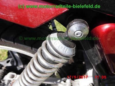 Kawasaki_ZR550B_Zephyr_rot_Gepaecktraeger_HAGON_Federbeine_48PS_Drosselung_Alpha-Technik-14.jpg