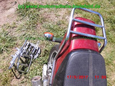 Kawasaki_ZR550B_Zephyr_rot_Gepaecktraeger_HAGON_Federbeine_48PS_Drosselung_Alpha-Technik-9.jpg