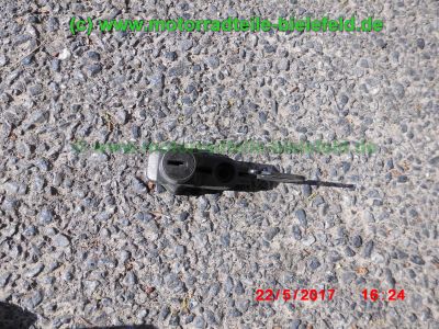 Kawasaki_ZR-7_ZR7_S_ZR750F_48PS_u_76PS_orange_Streetfighter_Superbike-Lenker_Doppel-Scheinwerfer_KOSO-Tacho_Sport-Auspuff_TAKKONI_mit_dB-Killer_Magura_Bremse-12.jpg