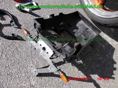 Kawasaki_ZR-7_ZR7_S_ZR750F_48PS_u_76PS_orange_Streetfighter_Superbike-Lenker_Doppel-Scheinwerfer_KOSO-Tacho_Sport-Auspuff_TAKKONI_mit_dB-Killer_Magura_Bremse-8.jpg