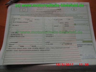 Kawasaki_ZZR600E_rot-sw_ZX600E_EZ99_Koffer-System_Gepaecktraeger_Nonfango_92.jpg
