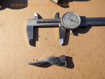 Oldtimer_Veteranen_Karton_1_-_Hebel_Griffe_Kleinteile_136.jpg