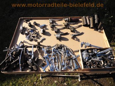 Oldtimer_Veteranen_Karton_1_-_Hebel_Griffe_Kleinteile_79.jpg