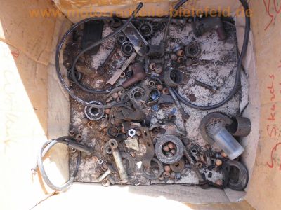 Oldtimer_Veteranen_Motor-Teile_engine_spares_spare-parts_110_.jpg