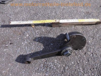 Oldtimer_Veteranen_Motor-Teile_engine_spares_spare-parts_125_.jpg