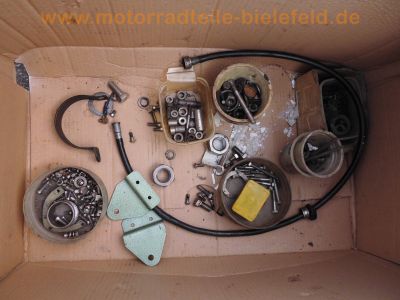 Oldtimer_Veteranen_Motor-Teile_engine_spares_spare-parts_176_.jpg