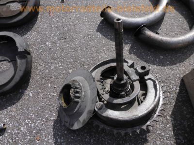 Oldtimer_Veteranen_Motor-Teile_engine_spares_spare-parts_186_.jpg