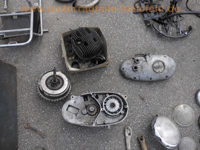 Oldtimer_Veteranen_Motor-Teile_engine_spares_spare-parts_243_.jpg