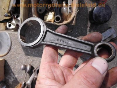 Oldtimer_Veteranen_Motor-Teile_engine_spares_spare-parts_266_.jpg