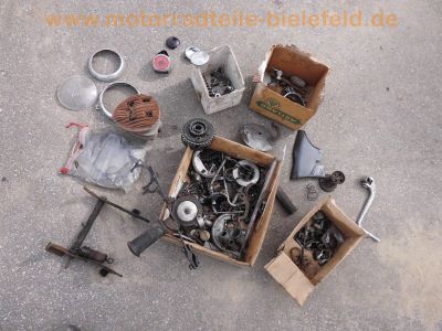 Oldtimer_Veteranen_Motor-Teile_engine_spares_spare-parts_34_.jpg