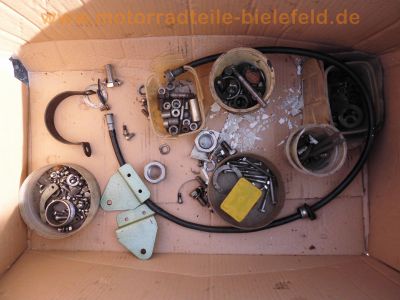 Oldtimer_Veteranen_Motor-Teile_engine_spares_spare-parts_68_.jpg