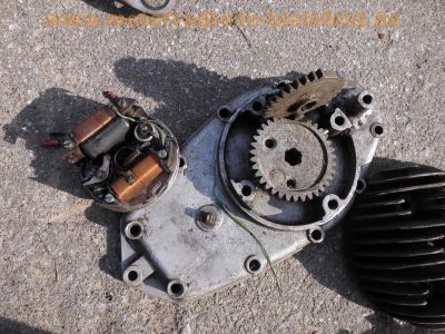 Oldtimer_Veteranen_Motor-Teile_engine_spares_spare-parts_96_.jpg