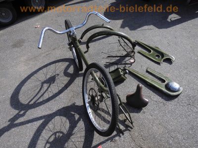 Triumph_Knirps_Fahrrad_mit_fehlendem_Hilfsmotor_Originallack_3_.jpg