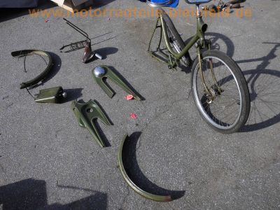 Triumph_Knirps_Fahrrad_mit_fehlendem_Hilfsmotor_Originallack_49_.jpg