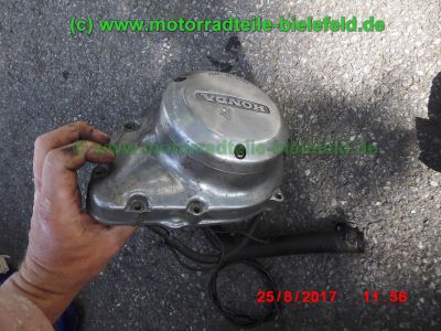 Honda_CB750KZ_RC01_EZ79_blau_teilzerlegt_original_4-4_Auspuff_Sankei_2043_-_Teile_Ersatzteile_parts_spares_spare-parts_ricambi_repuestos_wie_CB_750_900_KZ_F_F2_Boldor_RC04_SC01_SC09-89.jpg