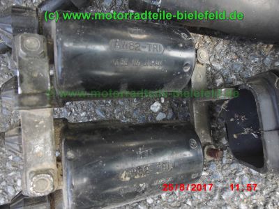 Honda_CB750KZ_RC01_EZ79_blau_teilzerlegt_original_4-4_Auspuff_Sankei_2043_-_Teile_Ersatzteile_parts_spares_spare-parts_ricambi_repuestos_wie_CB_750_900_KZ_F_F2_Boldor_RC04_SC01_SC09-93.jpg