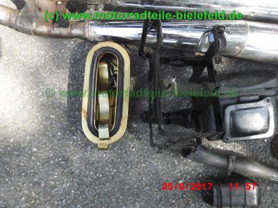 Honda_CB750KZ_RC01_EZ79_blau_teilzerlegt_original_4-4_Auspuff_Sankei_2043_-_Teile_Ersatzteile_parts_spares_spare-parts_ricambi_repuestos_wie_CB_750_900_KZ_F_F2_Boldor_RC04_SC01_SC09-95.jpg
