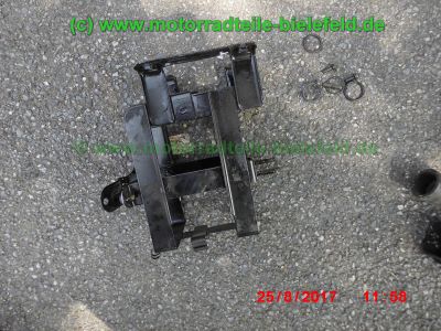 Honda_CB750KZ_RC01_EZ79_blau_teilzerlegt_original_4-4_Auspuff_Sankei_2043_-_Teile_Ersatzteile_parts_spares_spare-parts_ricambi_repuestos_wie_CB_750_900_KZ_F_F2_Boldor_RC04_SC01_SC09-99.jpg