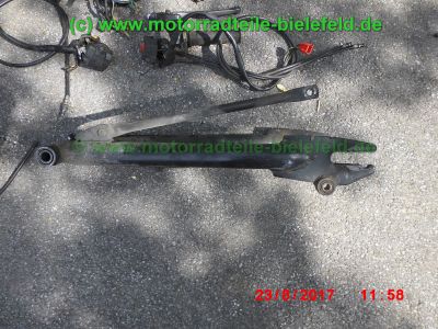 Honda_CB650C_RC05_schwarz_zerlegt_4-1_Auspuff_BSM_A96_6_CD1_1025_Motor_RC03E_-_Teile_Ersatzteile_parts_spares_spare-parts_ricambi_repuestos_wie_CB_650_C_RC03_RC08-62.jpg