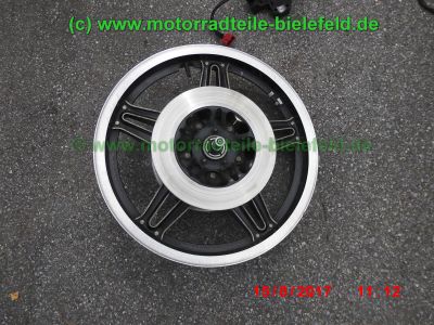 Honda_CB650C_RC05_HH_creme-bordeaux_zerlegt_Sturzbuegel_crash-bars_-_Teile_Ersatzteile_parts_spares_spare-parts_ricambi_repuestos_wie_CB_650_C_RC03_RC08-28.jpg