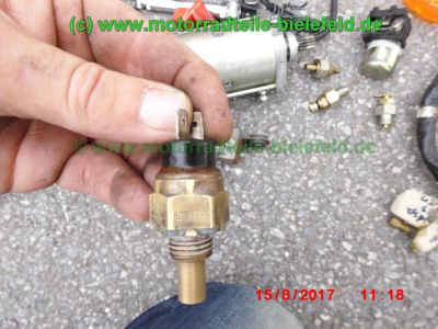 Honda_CB650C_RC05_HH_creme-bordeaux_zerlegt_Sturzbuegel_crash-bars_-_Teile_Ersatzteile_parts_spares_spare-parts_ricambi_repuestos_wie_CB_650_C_RC03_RC08-59.jpg
