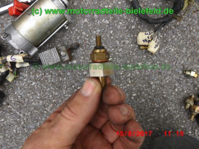 Honda_CB650C_RC05_HH_creme-bordeaux_zerlegt_Sturzbuegel_crash-bars_-_Teile_Ersatzteile_parts_spares_spare-parts_ricambi_repuestos_wie_CB_650_C_RC03_RC08-62.jpg