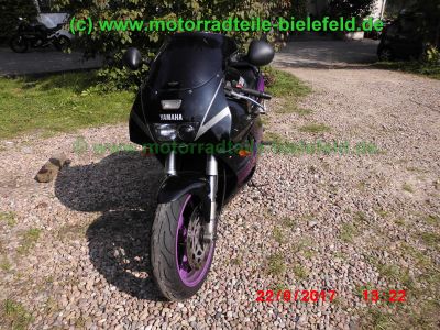 Yamaha_FZR1000_3GM_EXUP_schwarz-lila_144PS_2Hd_HU_06-2019_USD-Gabel_gepflegt_unverbastelt_–_wie_3LE_3LF_3LK-11.jpg