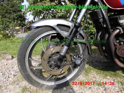 Yamaha_XJ550_4V8_rot_Oldtimer_original_Schuh_Gepaecktraeger_Koffertraeger_Halbschalen-Verkleidung_Windschild_Sturzbuegel_Teile_Ersatzteile_parts_spares_spare-parts_ricambi_repuestos-23.jpg