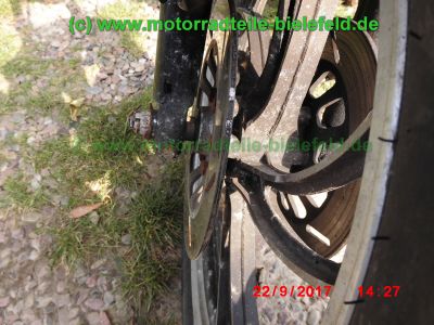 Yamaha_XJ550_4V8_rot_Oldtimer_original_Schuh_Gepaecktraeger_Koffertraeger_Halbschalen-Verkleidung_Windschild_Sturzbuegel_Teile_Ersatzteile_parts_spares_spare-parts_ricambi_repuestos-33.jpg