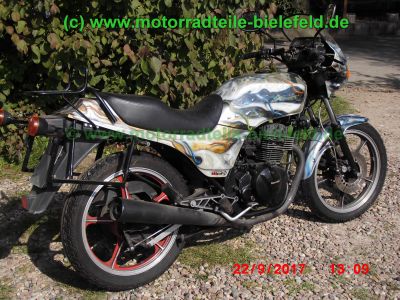 Kawasaki_GPZ305_Airbrush_EX305B_EZ87_Belt-Drive_Riemen-Antrieb_Hashiru-Auspuff_2-2_Hepco-Becker_Gepaecktraeger_Koffertraeger_–_wie_ER_EX_Z_250_305_A_B_GP-55.jpg