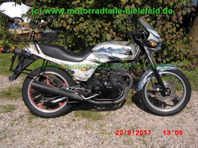 Kawasaki_GPZ305_Airbrush_EX305B_EZ87_Belt-Drive_Riemen-Antrieb_Hashiru-Auspuff_2-2_Hepco-Becker_Gepaecktraeger_Koffertraeger_–_wie_ER_EX_Z_250_305_A_B_GP-56.jpg