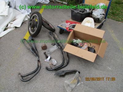 Kawasaki_GPZ305_EX305_2x_Motor_Auspuff_CDI_Vergaser_Tank_uvm_-_Teile_Ersatzteile_parts_spares_spare-parts_ricambi_repuestos_wie_ER_EX_Z_250_305_A_B_GP-2.jpg