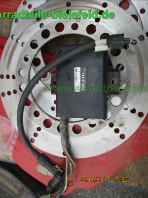 Kawasaki_GPZ305_EX305_2x_Motor_Auspuff_CDI_Vergaser_Tank_uvm_-_Teile_Ersatzteile_parts_spares_spare-parts_ricambi_repuestos_wie_ER_EX_Z_250_305_A_B_GP-21.jpg