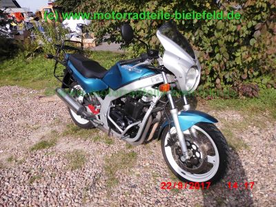 Suzuki_GS500E_GM51B_gruen_46PS_16tkm_tiefer_gelegt_GIVI_Halbschalen_-Verkleidung_Sturzbuegel_Hepco-Becker_Gepaecktraeger_Koffertraeger_Motor_M502_sehr_gepflegt-70.jpg