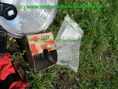 Suzuki_GSX1100G_GV74A_bronze_Kardan-Tourer_WP-Federn_Stahlflex_Weiss_Halbschalen_-Verkleidung_Sturzbuegel_Hepco-Becker_Gepaecktraeger_Koffertraeger_Motor_V718_1127ccm-19.jpg