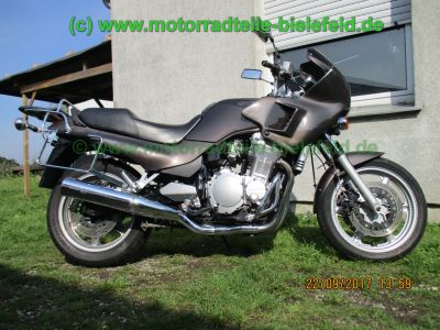Suzuki_GSX1100G_GV74A_bronze_Kardan-Tourer_WP-Federn_Stahlflex_Weiss_Halbschalen_-Verkleidung_Sturzbuegel_Hepco-Becker_Gepaecktraeger_Koffertraeger_Motor_V718_1127ccm-24.jpg