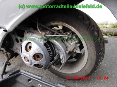 Suzuki_AN400_Burgman_WVAU_grau_Motorschaden_-_Ersatzteile_Teile_parts_spares_spare-parts_ricambi_repuestos_wie_AN_250_650-22.jpg