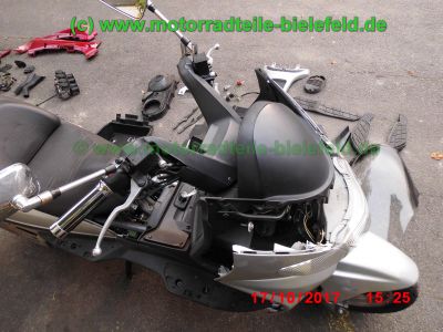 Suzuki_AN400_Burgman_WVAU_grau_Motorschaden_-_Ersatzteile_Teile_parts_spares_spare-parts_ricambi_repuestos_wie_AN_250_650-35.jpg